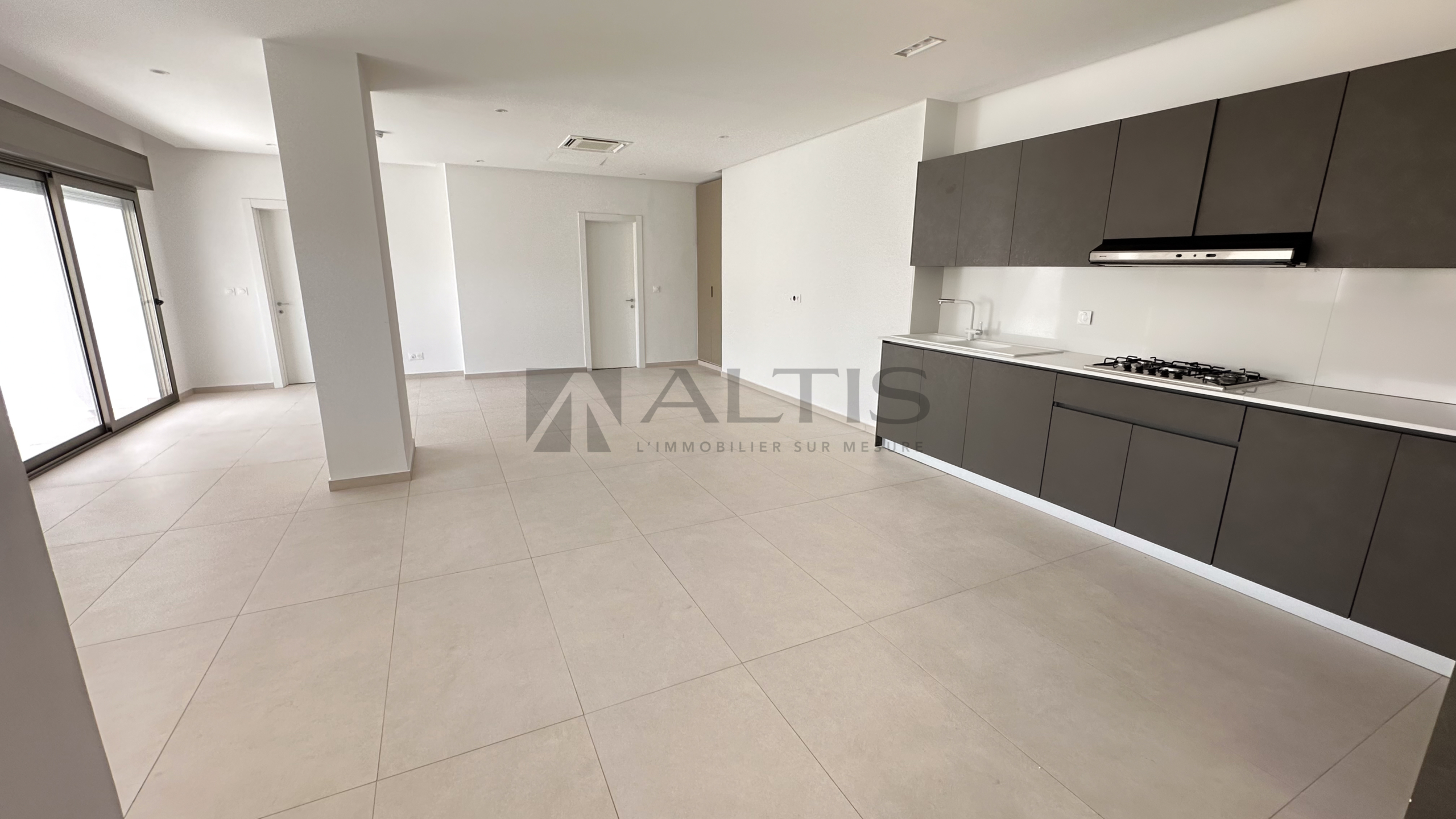 Promo-Immo-Studio-Nafai╠êa-ALTIS-1